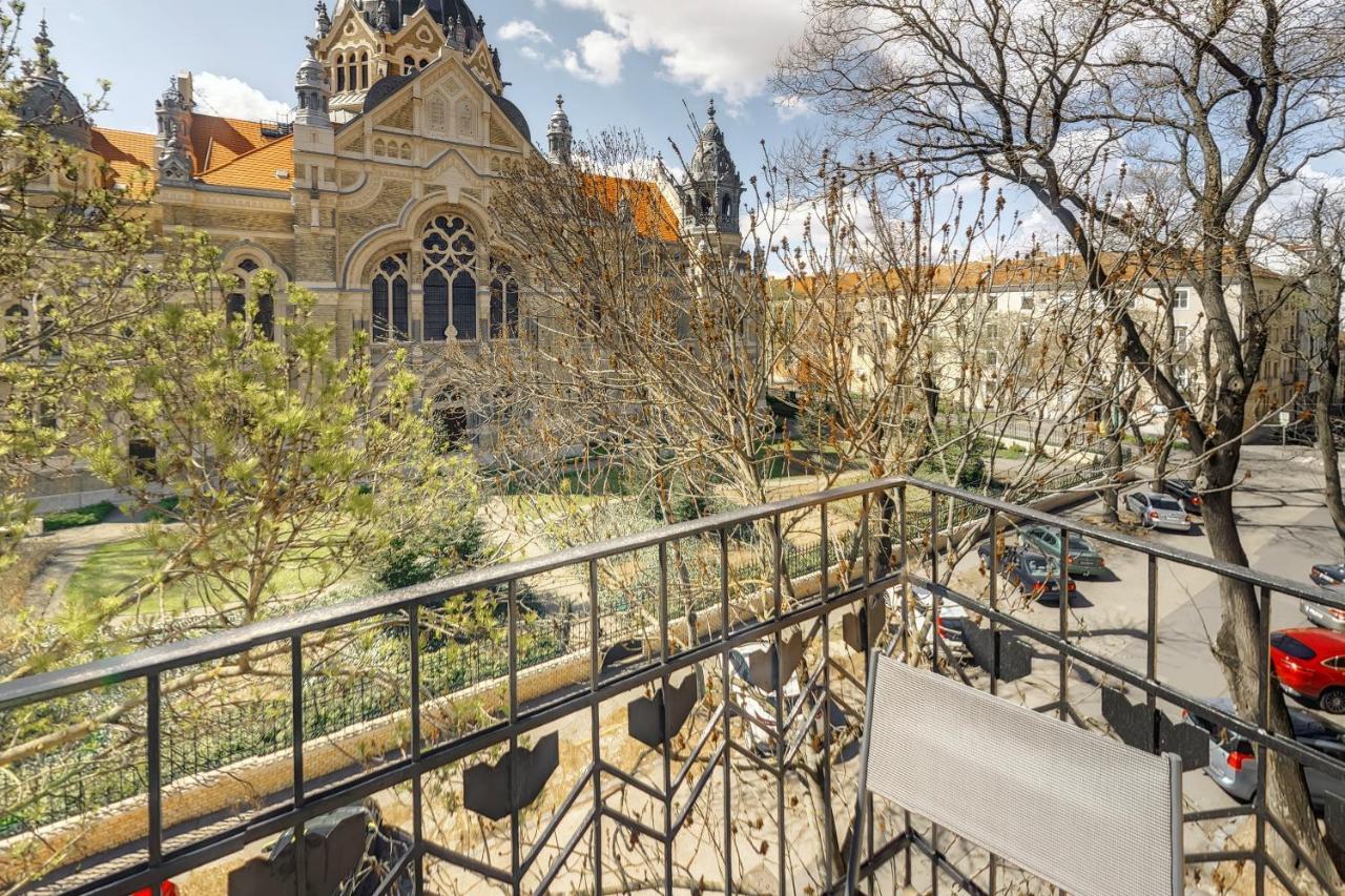 Synagoge View Loft Bestern Szeged Ngoại thất bức ảnh